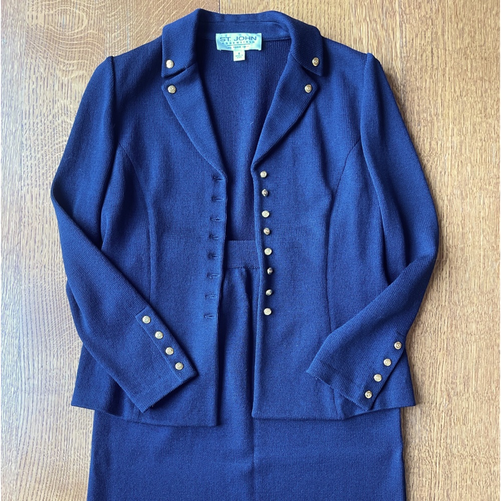 St. John Essentials by Marie Gray navy knit suit